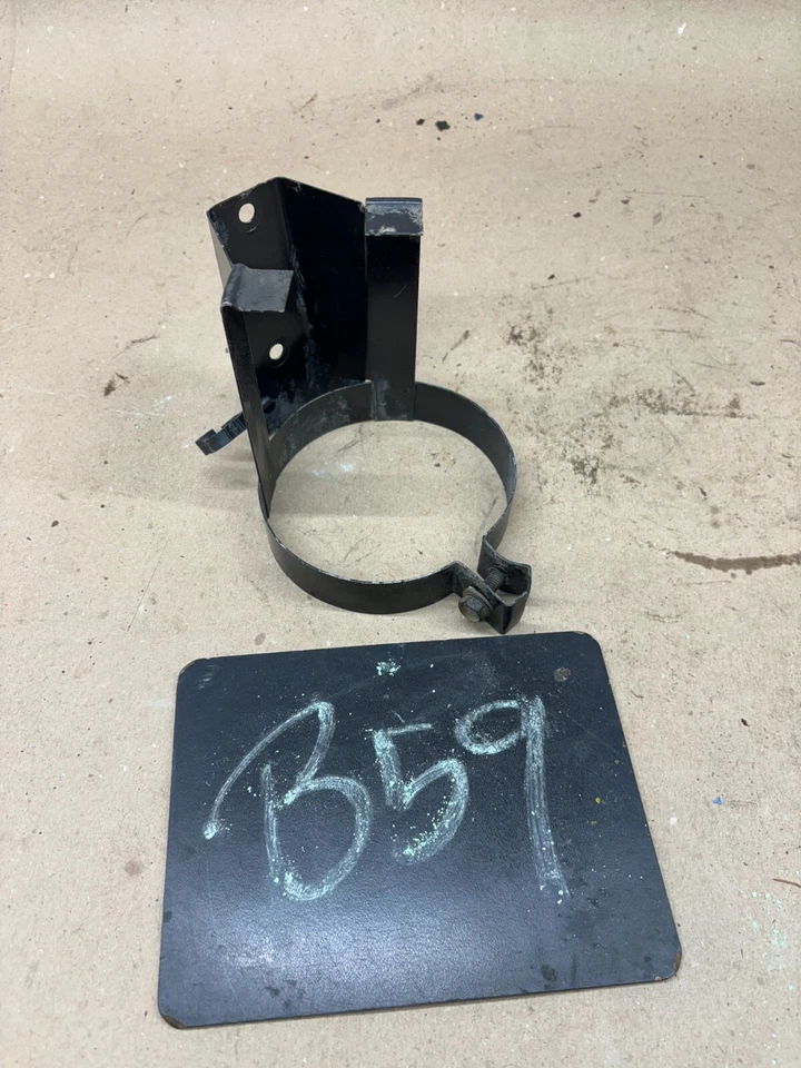 Chevrolet GMC K1500 K2500 1988 1989 90 91 92 93 SOPORTE DE MONTAJE DE BOTE DE VAPOR DE COMBUSTIBLE Foto 1 de 4