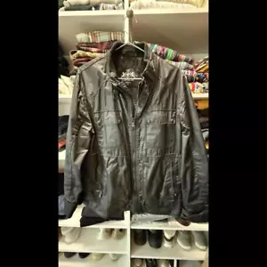 Express Casual Men's Jacket - Stylish Outerwear - Picture 1 of 3