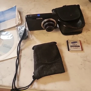 Samsung ST550 camera 12.2MP, 4.6x zoom, selfie screen,3.5” rear touchscreen READ - Picture 1 of 9