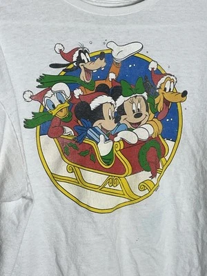 Camisa de Navidad de Colección Disney Mickey Mouse Minnie Goofy Donald Paseo en Trineo XL Foto 1 de 4