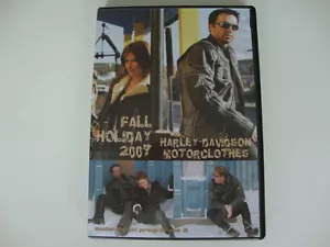 HARLEY DAVIDSON MOTORCLOTHES DVD FALL HOLIDAY 2007 MOTORCLOTHES AUDIO-VISUAL - Foto 1 di 3