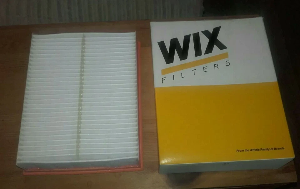 Filtro de aire WA9693 compatible con Renault Laguna Latitude Foto 1 de 1