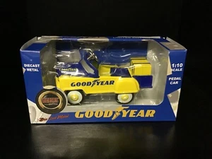 Golden Wheel, Good Year Pedal Car, 1:10 scale Diecast Metal W/crate Load (V5) - Picture 1 of 3
