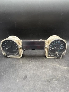 Jeep Wrangler YJ 92-95 OEM Speedometer Gauge Dash Cluster - Picture 1 of 9