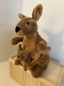 GUND Jirra Kangaroo with Removable Joey Soft Plush Stuffed Animal 11” X 11” - Picture 1 of 8