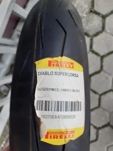 Pneumatico 110/70-17 54w Pirelli Supercorsa SC1 DOT 2008 (produzione) - Foto 1 di 5