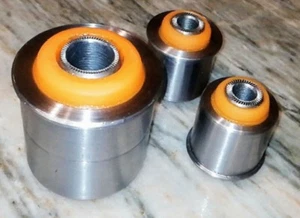 Hummer H2 Soft Poly Long Life No Maintenance Front Differential Bushing Set - Picture 1 of 10