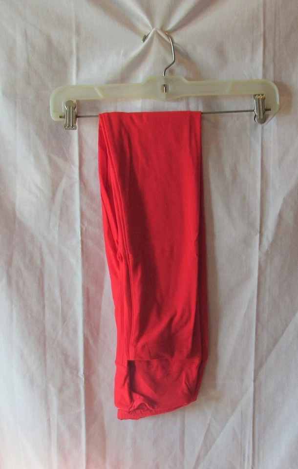 LULAROE ONE SIZE SOLID CORAL RED  LEGGINGS SIZE OS NEW - Image 1 of 1