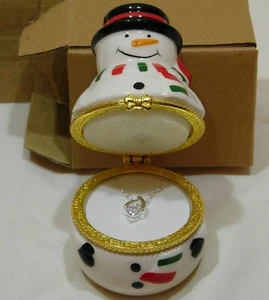 Women Necklace in Snowman Storage Case - Picture 1 of 6