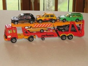 majorette Saviem 1/60 camion porte voiture + 5 véhicules divers - Imagen 1 de 11