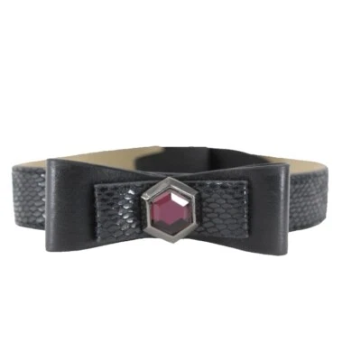 White House BM NEW M 1" x 32" Black Snake Texture Bow Gem Detail Stretch Belt - Image 1 of 4