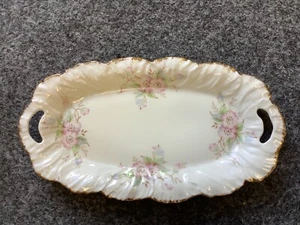 SALISBURY bone china trinket tray with flower accents - Picture 1 of 3