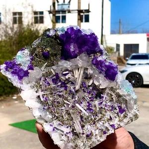 1.66LB Natural high-quality purple fluorite coexists with white crystal clusters - Picture 1 of 23