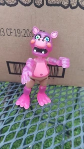 Funko Five Nights at Freddy's Pizzeria Simulator: Pigpatch (Glow) FNAF - Picture 1 of 4