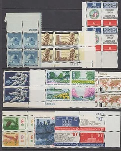 SELLOS DE EE. UU. #966//1546 -- (9) BLOQUES DE PLACAS PREMIUM -- 1948-1974 - COMO NUEVOS - Imagen 1 de 2