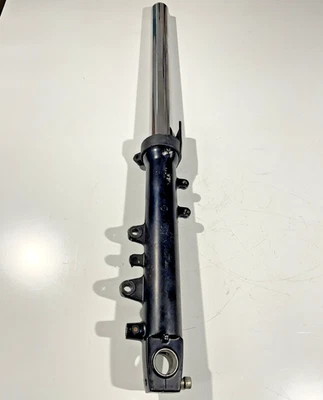 Pata de suspensión horquilla delantera izquierda Triumph TT 600 TT600 Speed Four 2000-2003 OEM Foto 1 de 4