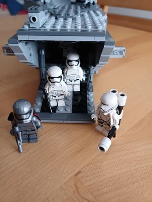 LEGO Star Wars 75103 First Order Transporter, sehr guter Zustand - Bild 1 von 4