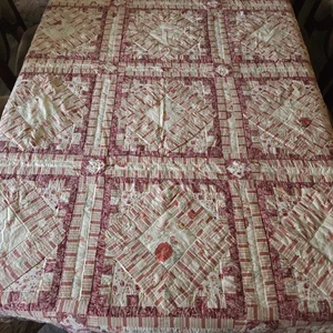 Handmade Patchwork Quilt Blanket Twin Red Floral Reversible Christmas 66x84   - Picture 1 of 11