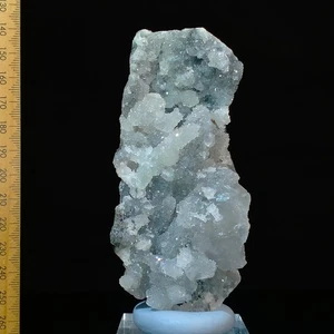 Cuarzo coralino y apofilita brillante estalactita racimo mineral espécimen 0,2 kg - Imagen 1 de 7