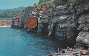 CALIFORNIA SAN DIEGO LA JOLLA SEVEN CAVES AND CLIFFS CIRCA 1950 MINT POSTCARD - Picture 1 of 2