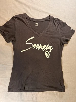 OU Sooners Women's Size XL Black V-Neck Fitted T-Shirt - Image 1 of 4