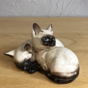 Vtg ROYAL DOULTON Siamese Kittens w/Blue Eyes CERAMIC Figurine #1296 England - Picture 1 of 8