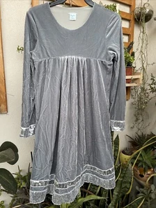 Vintage Peaches N  Cream Girls Dress Velvet Gray Color Size Small Silver Sequin - Picture 1 of 12