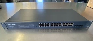 TP-Link JetStream 24-Port Gigabit Smart Switch T1600G-28TS w/ Rack Ears - Picture 1 of 3