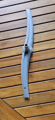 Brazo pulverizador inferior para lavavajillas Bosch parte #00744883 Foto 1 de 4