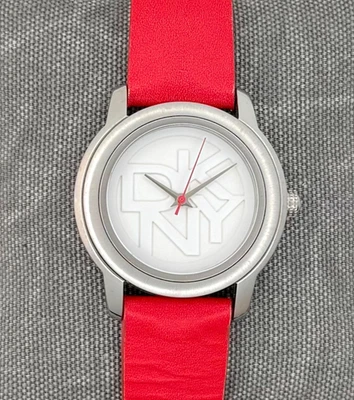 Reloj analógico para mujer DKNY NY-8804 acero inoxidable/cuero rojo 38 mm Foto 1 de 4