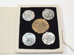 Disneyland Pirates Of The Caribbean Coin 5 Collector Coins 65th Anniversary Set - Picture 1 of 24