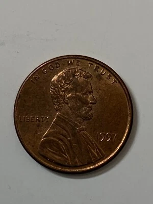 1997 Lincoln Memorial one penny coin - Image 1 of 2