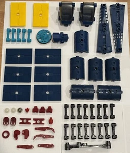 Vintage Robotix Building System lot of 78 Parts & PIeces - Milton Bradley - Picture 1 of 12