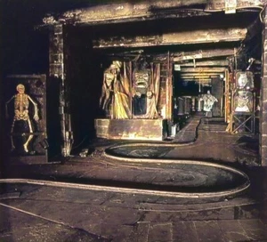 SELTENE FARBE NOCH CONEY IM SPUKHAUS - Bild 1 von 1