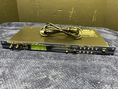 _-60 DAY GUARANTEE! NICE!-_ Roland SRQ-4015 4 channel Digital Graphic Equalizer - Image 1 of 4