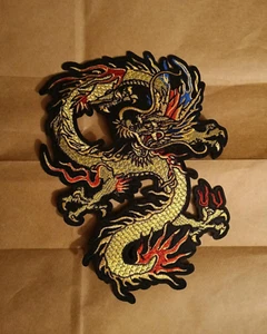 Parche bordado dragón para planchar - VENDEDOR DE EE. UU. - Imagen 1 de 3