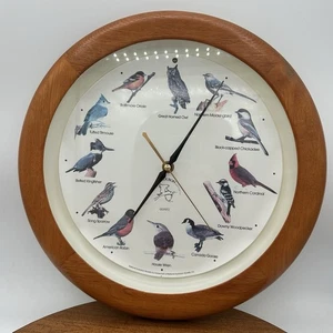 National Audubon Society Quartz Faux Wood Vintage Singing Bird Wall Clock Tested - Picture 1 of 6