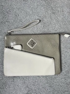Simply Vera Wang Abend Clutch Handgelenktasche grau & creme süß Logo Freizeit - Bild 1 von 15
