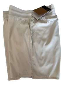 Woman Shorts The North Face Aphrodite Motion Bermuda Shorts Ivory Medium Long 8" - Picture 1 of 6