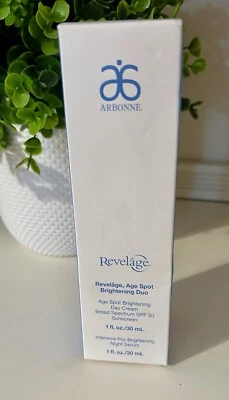 Arbonne Revelage Age Spot Brightening Duo Crema de Día y Suero de Noche, Nuevo y Sellado Foto 1 de 2