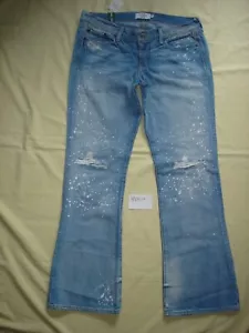 Nuevo con etiquetas Nuevo Abercrombie & Fitch Mujeres Acampanadas Tiro Bajo Rip Jeans Lavado Madison 10R RARO - Imagen 1 de 9
