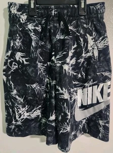 *NWT* Nike Sportswear French Terry Shorts Black/White Floral Boys Size XL - Picture 1 of 5