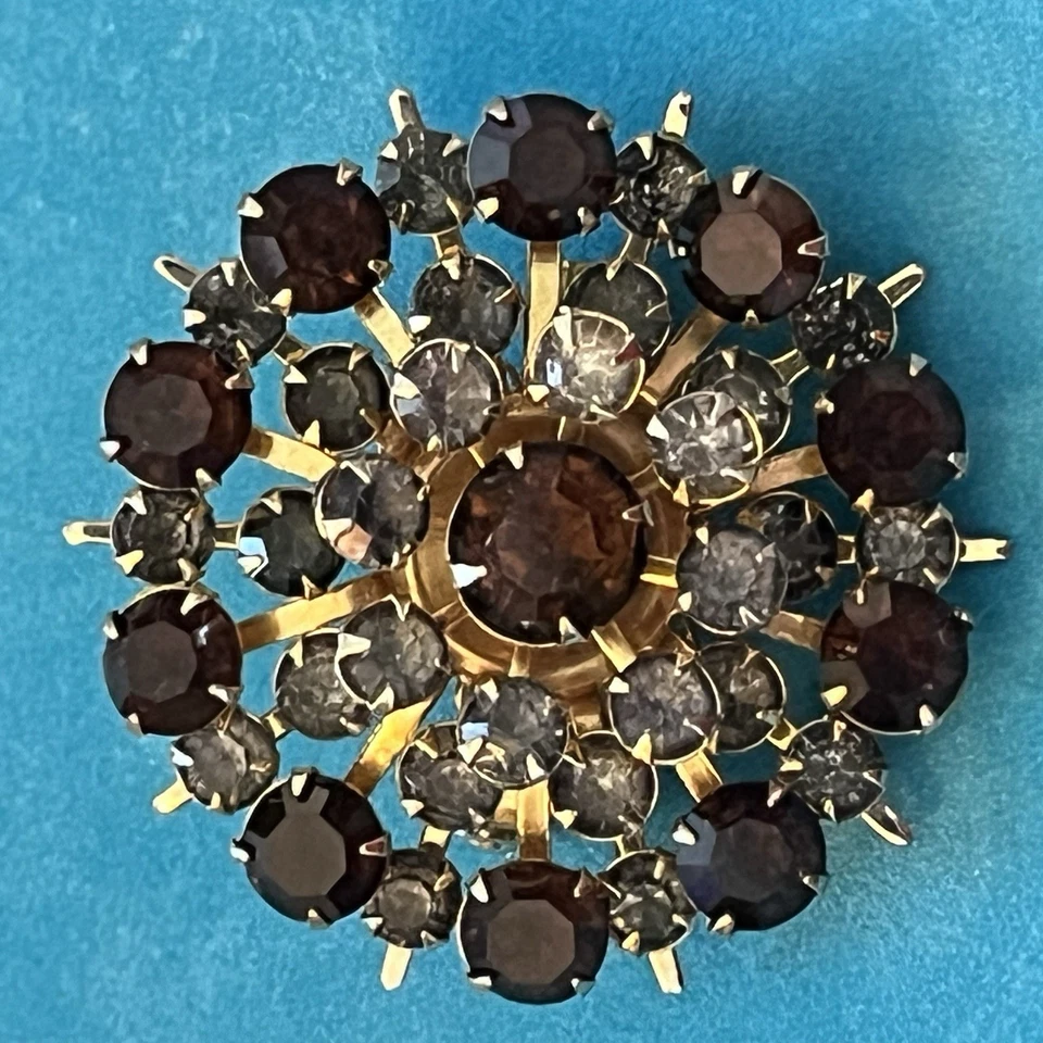 老式 20 世纪 60 年代琥珀棕色石英金色罗塞塔花胸针铆钉 — 第 1/1 张图片