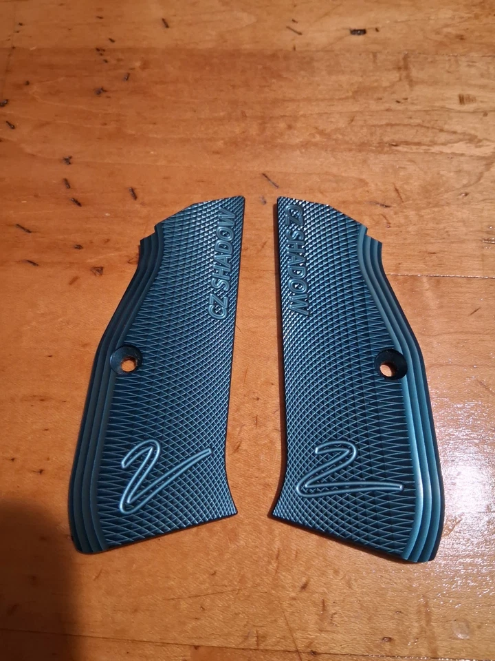 Paneles de agarre de aluminio CZ OEM Shadow 2 LARGOS, sombra estándar 2s  Foto 1 de 4