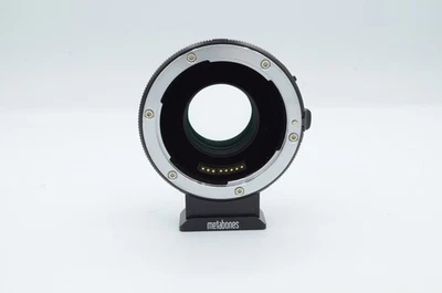 Metabones T Speed Booster ULTRA 0,71x Adapter - Canon EF Objektiv auf BMPCC 4K Kamera - Bild 1 von 3