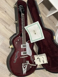 Gretsch G6119T-62 2005 Tennesse Rose - Cereza profunda y estuche - Imagen 1 de 24