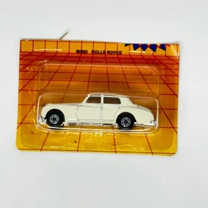 1986 Matchbox Roll Royce White MB62 (in blister pack) - Picture 1 of 2