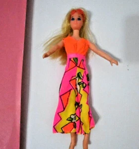 MATTEL DE COLECCIÓN FLORES DE ROCA BREZO #1166 6" GAFAS MUÑECA (3 - Imagen 1 de 2
