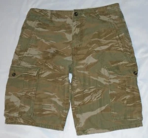 Levis Cargoshorts verblasst Tarnmuster Herren 31 (33,5") 100 % Baumwolle 6 Taschen Schrittlänge 10" - Bild 1 von 7