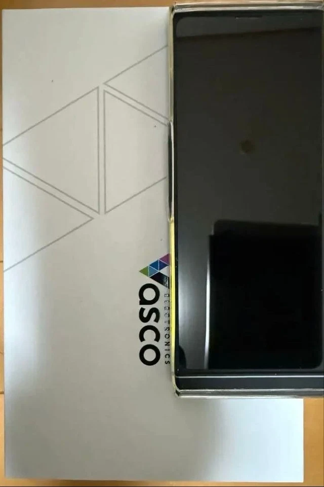 Vasco V4 Language Translator Japan Built-in data Dedicated SIM card included  FS - Image 1 of 1